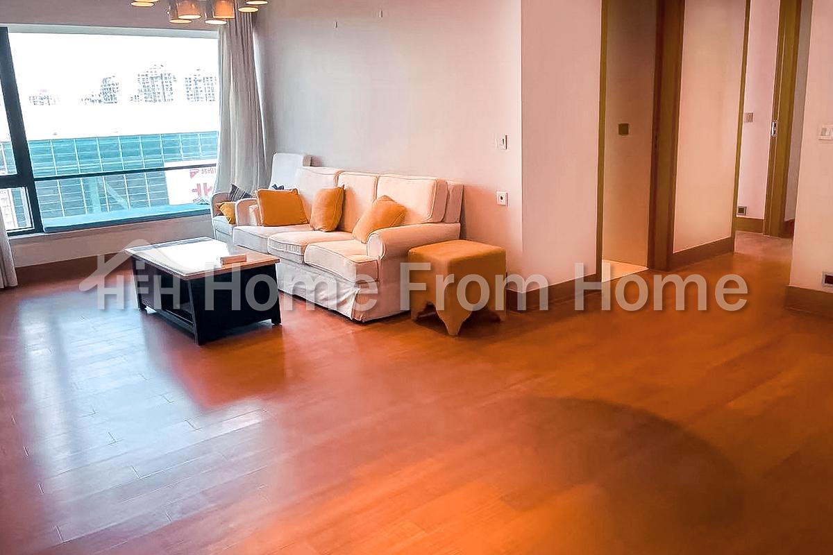 M-Eslite Residence 2 bdr+2 bath,  Natural Light Transparency 8th Floor Convenient Life Excellent Location!