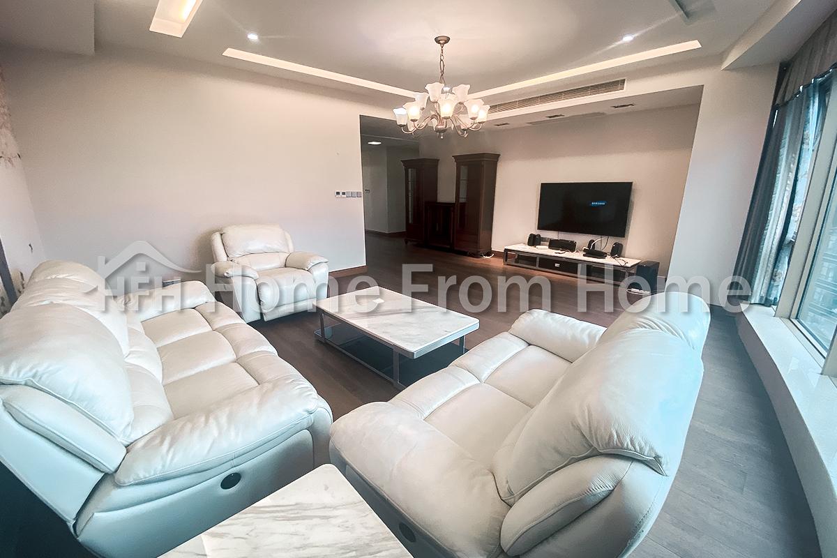 M-Join In The Grand 3bdr+Big Bathtub+1 Bath, Top Scenery Well Kept Furniture Modern Art Style Serviced Apartment 17000RMB!