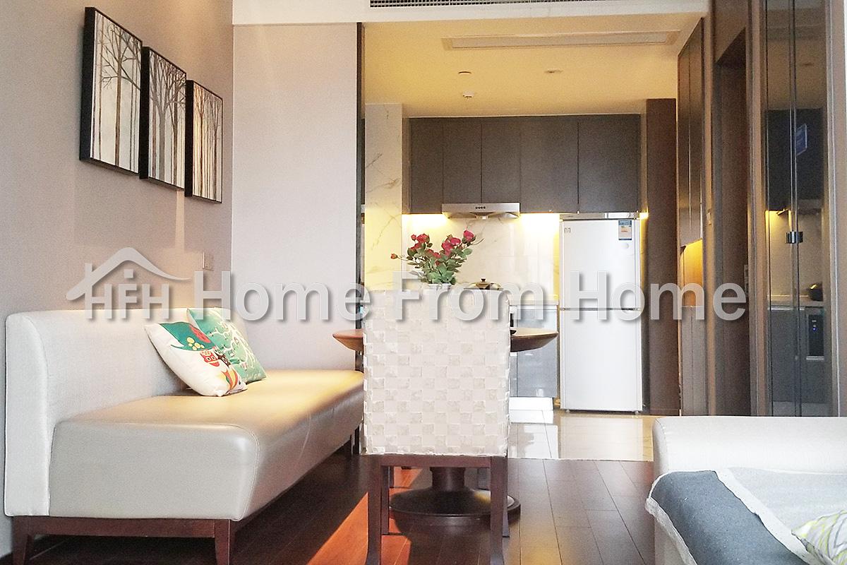 HLCC/ 1bdr/ 1bath Convenient Living Area Luxurious W/ Art Style